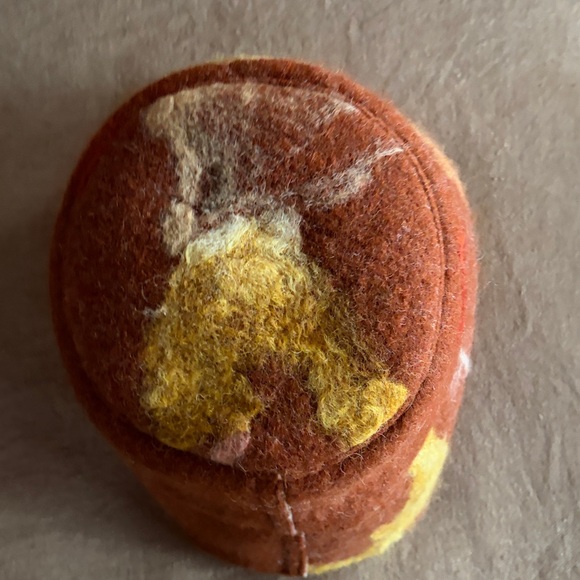 JG Switzer Wool Felted Bucket hat Bespoke Art to Wear. - Picture 5 of 15